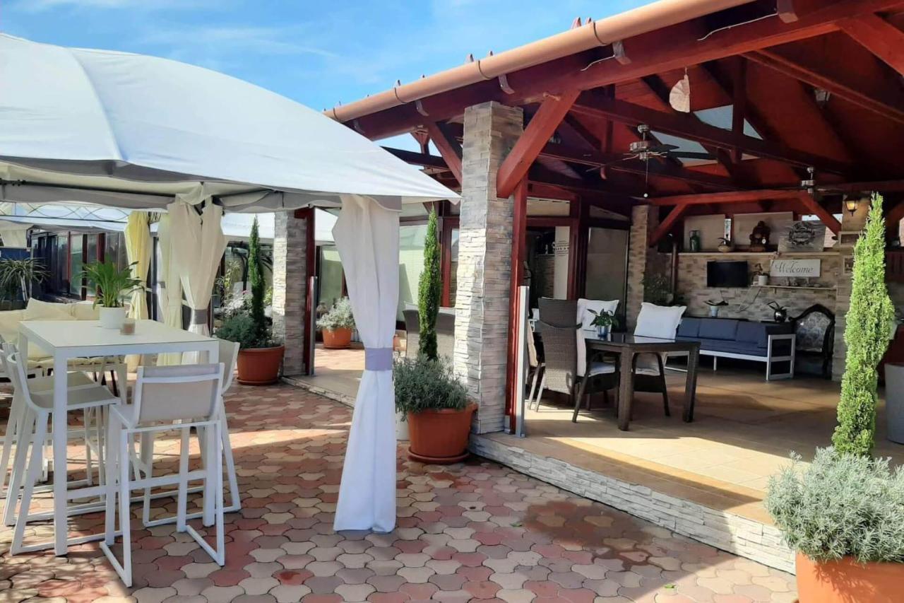 Barackos Wellness Villa Fot Dış mekan fotoğraf