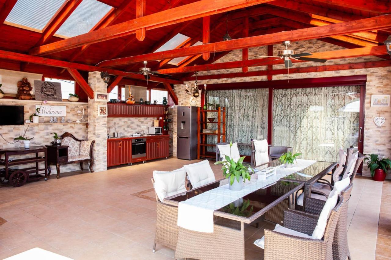 Barackos Wellness Villa Fot Dış mekan fotoğraf