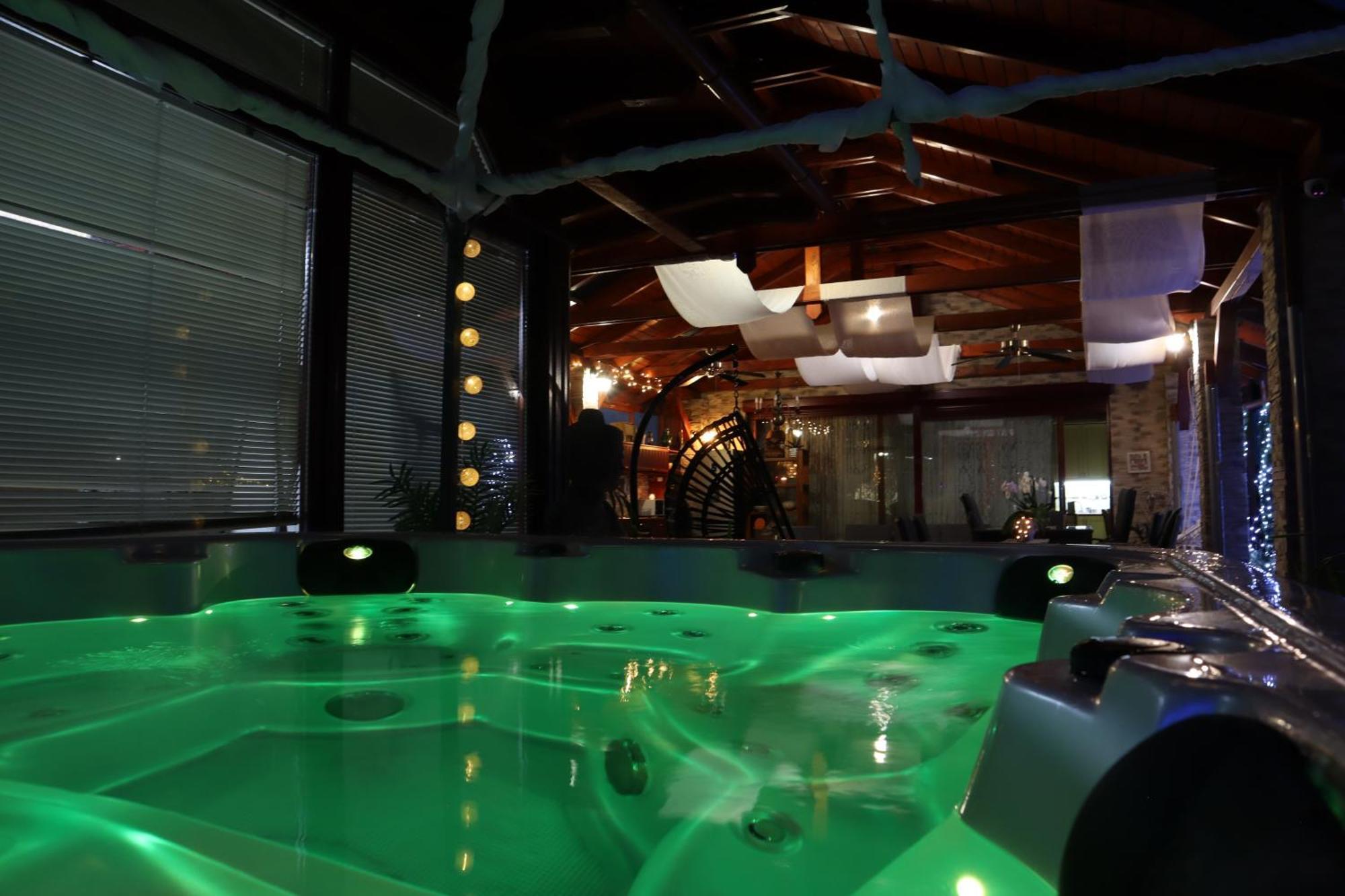 Barackos Wellness Villa Fot Dış mekan fotoğraf